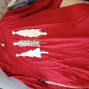 BELLA CANVAS CHRISTMAS TREE TEE